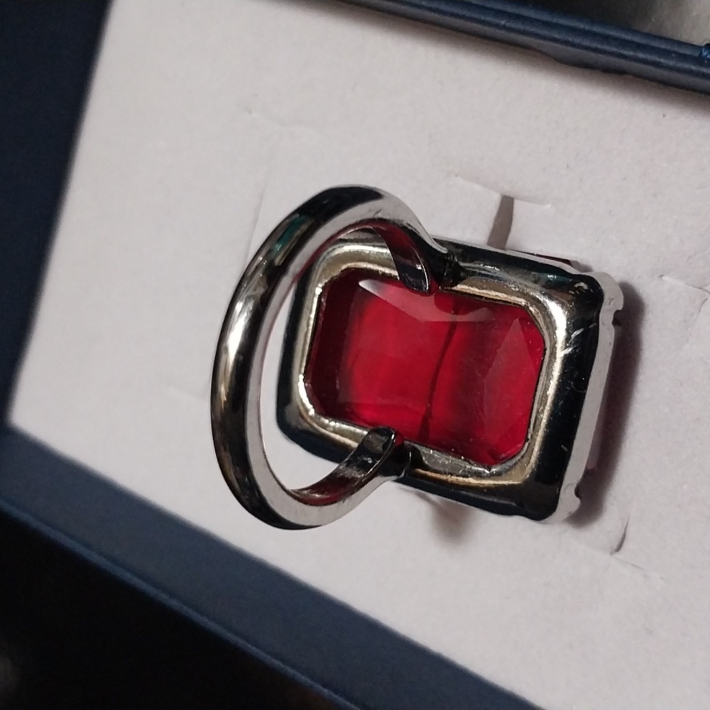 2/30$ Red And Silver Statement Ring With Bold Gem… - image 3